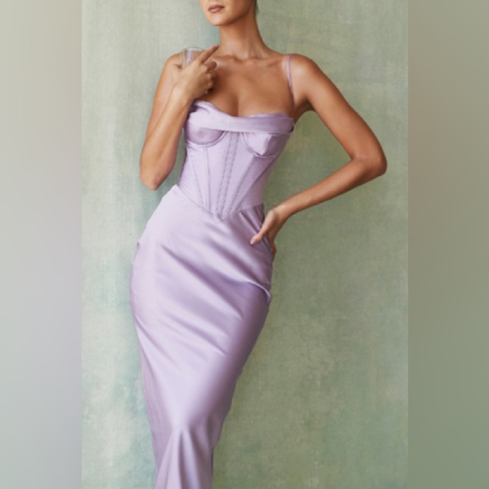 House of CB. CHARMAINE. Lavender Corset Maxi Dress. SIZE: S (BIGGER CUP).